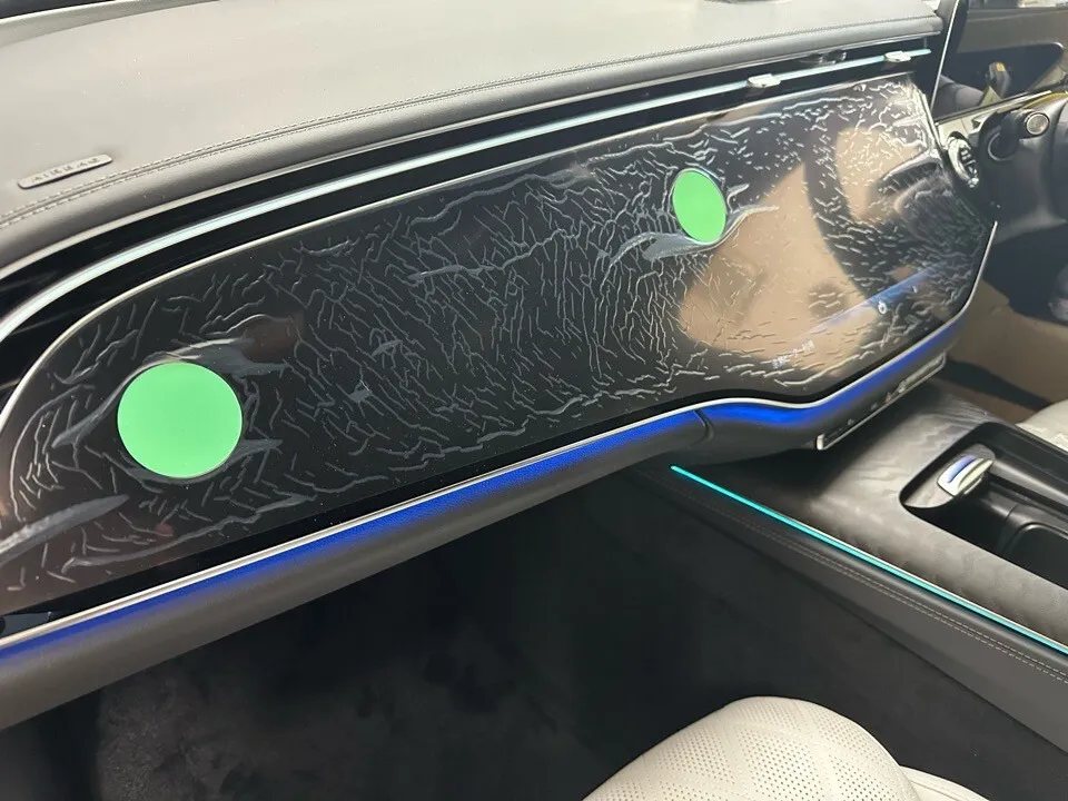 メルセデスベンツ Eクラスワゴン 窓枠モール・ルーフレールPPF施工・タッチパネル保護フィルム貼り