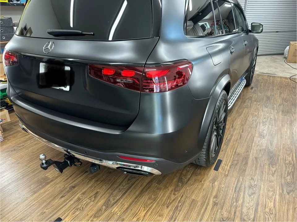 Mercedes Benz GLS400d(事故のため貼り替え施工)