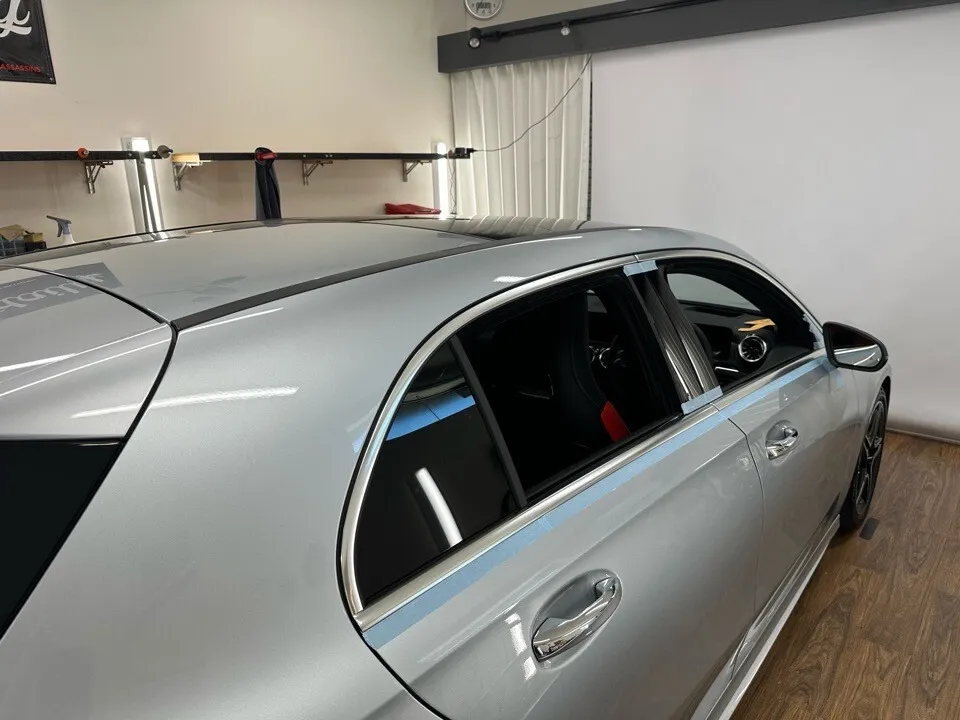 Mercedes Benz Aクラス 窓枠PPF施工