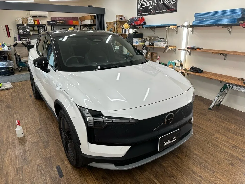 ボルボ EX30 サンルーフ断熱フィルム施工